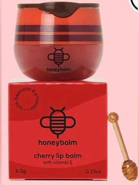 🆕🍒 HONEYBALM CHERRY TINTED LIP BALM. BRAND NEW IN BOX!